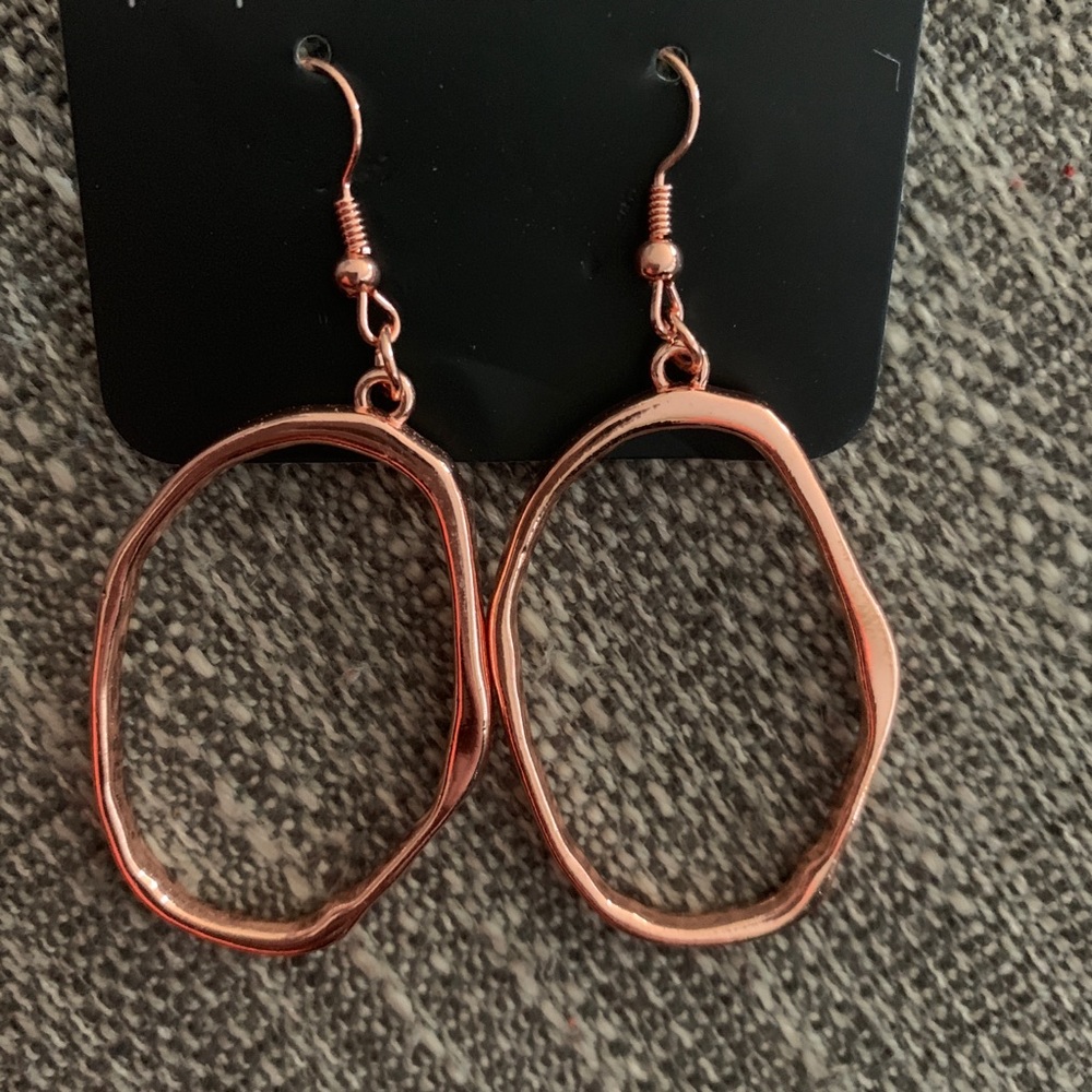 NWT copper oval hoop earrings!